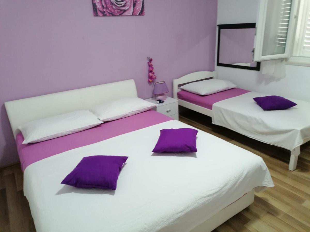 Apartment Slavica Trogir Bagian luar foto