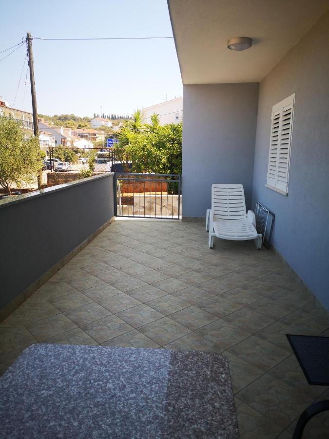 Apartment Slavica Trogir Bagian luar foto